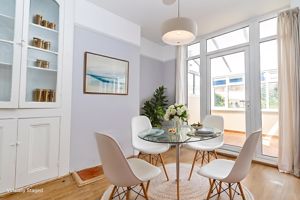 Dining Room- click for photo gallery